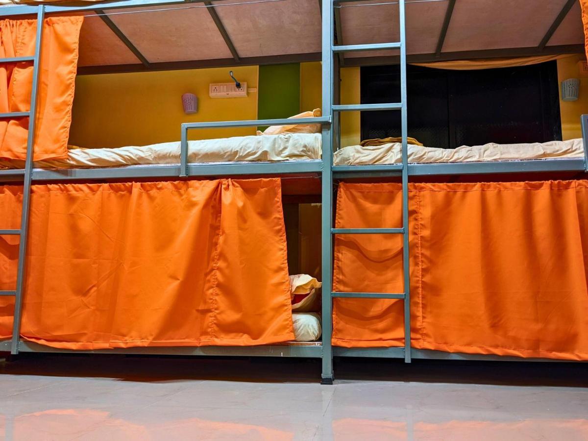 Awaara Backpackers Hostel, آليباغ المظهر الخارجي الصورة