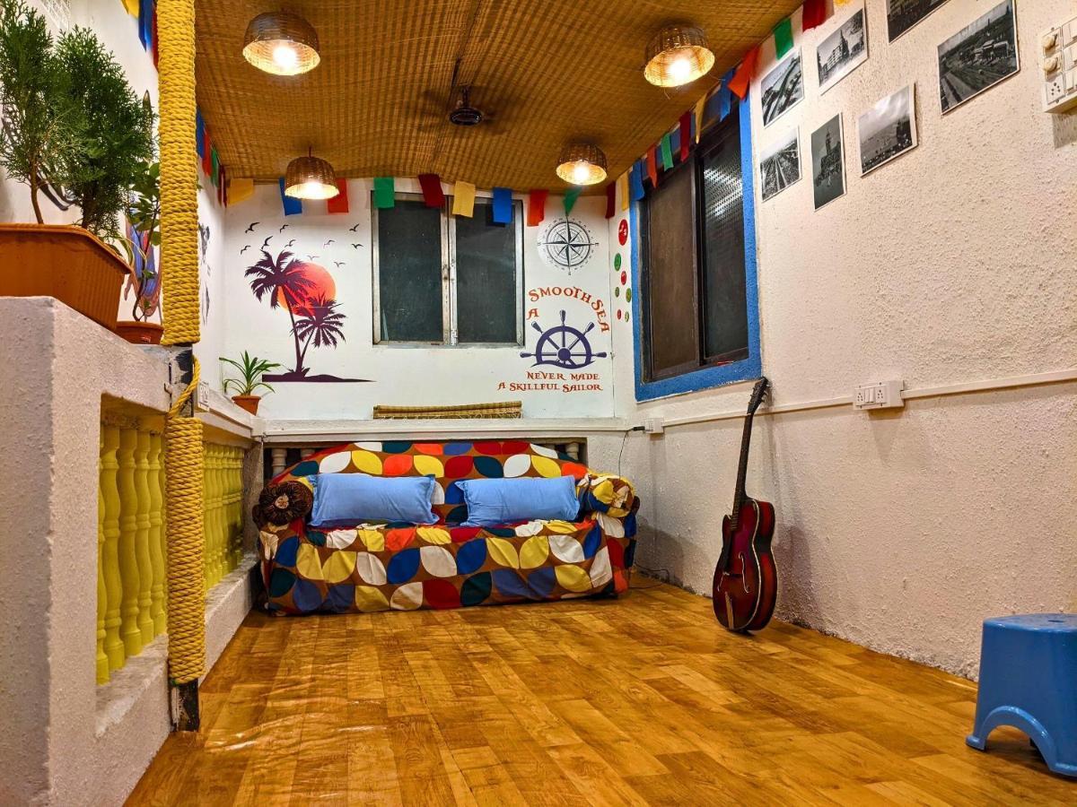 Awaara Backpackers Hostel, آليباغ المظهر الخارجي الصورة